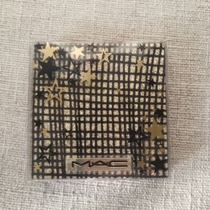 Mace eyeshadow compact